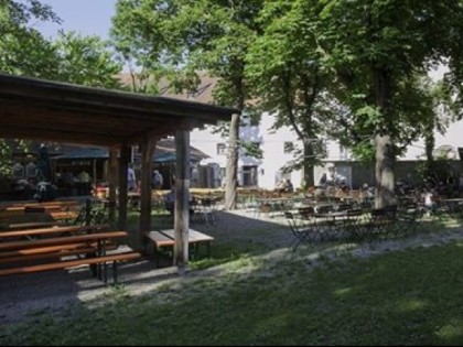 照片: Biburg